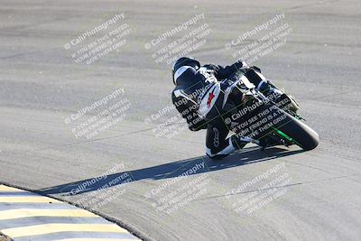 media/Jan-08-2022-SoCal Trackdays (Sat) [[1ec2777125]]/Bowl Backside (135pm)/